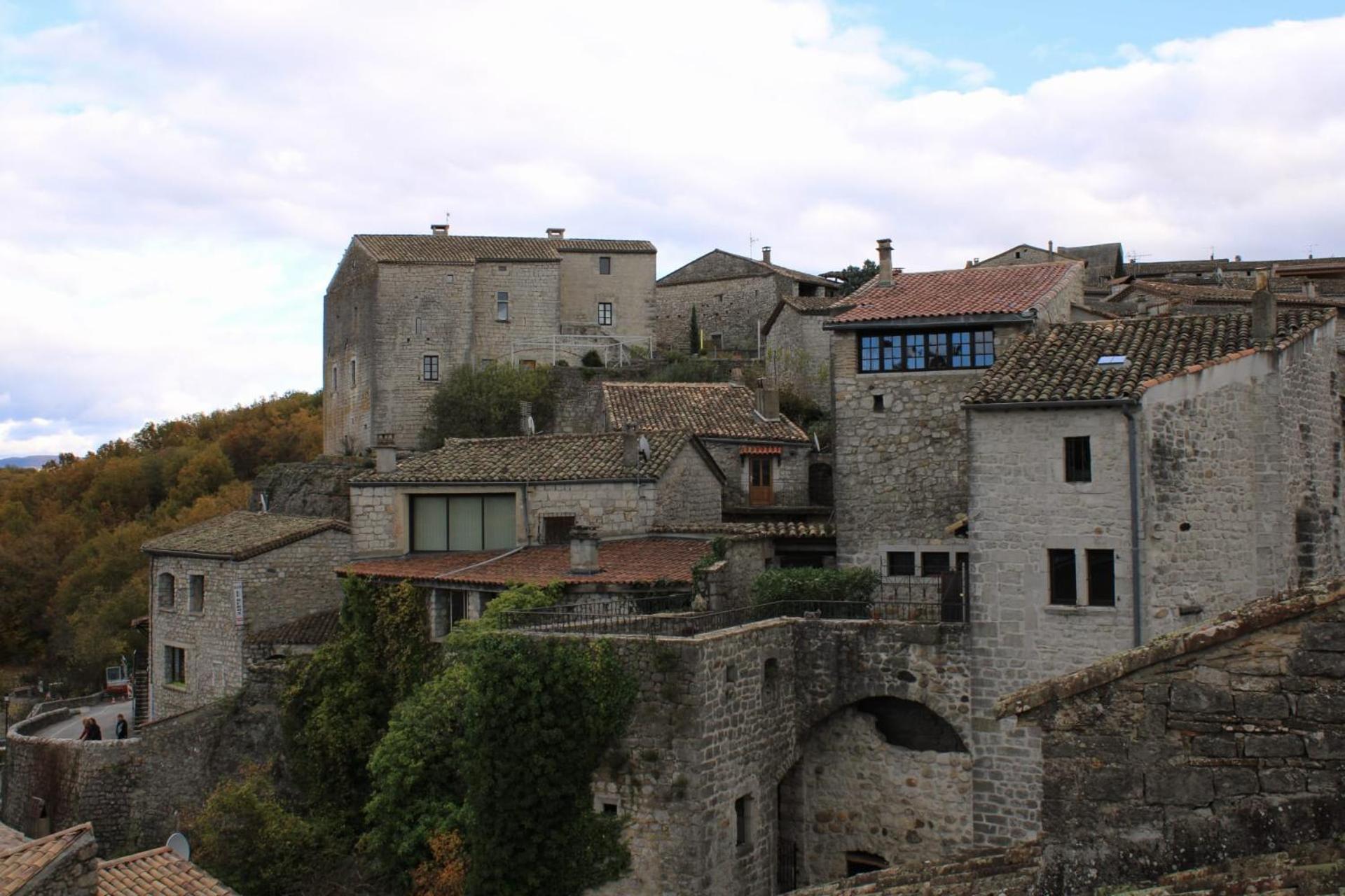 Maison Pierre Et Voute Au Coeur Du Village Balazuc Exterior photo